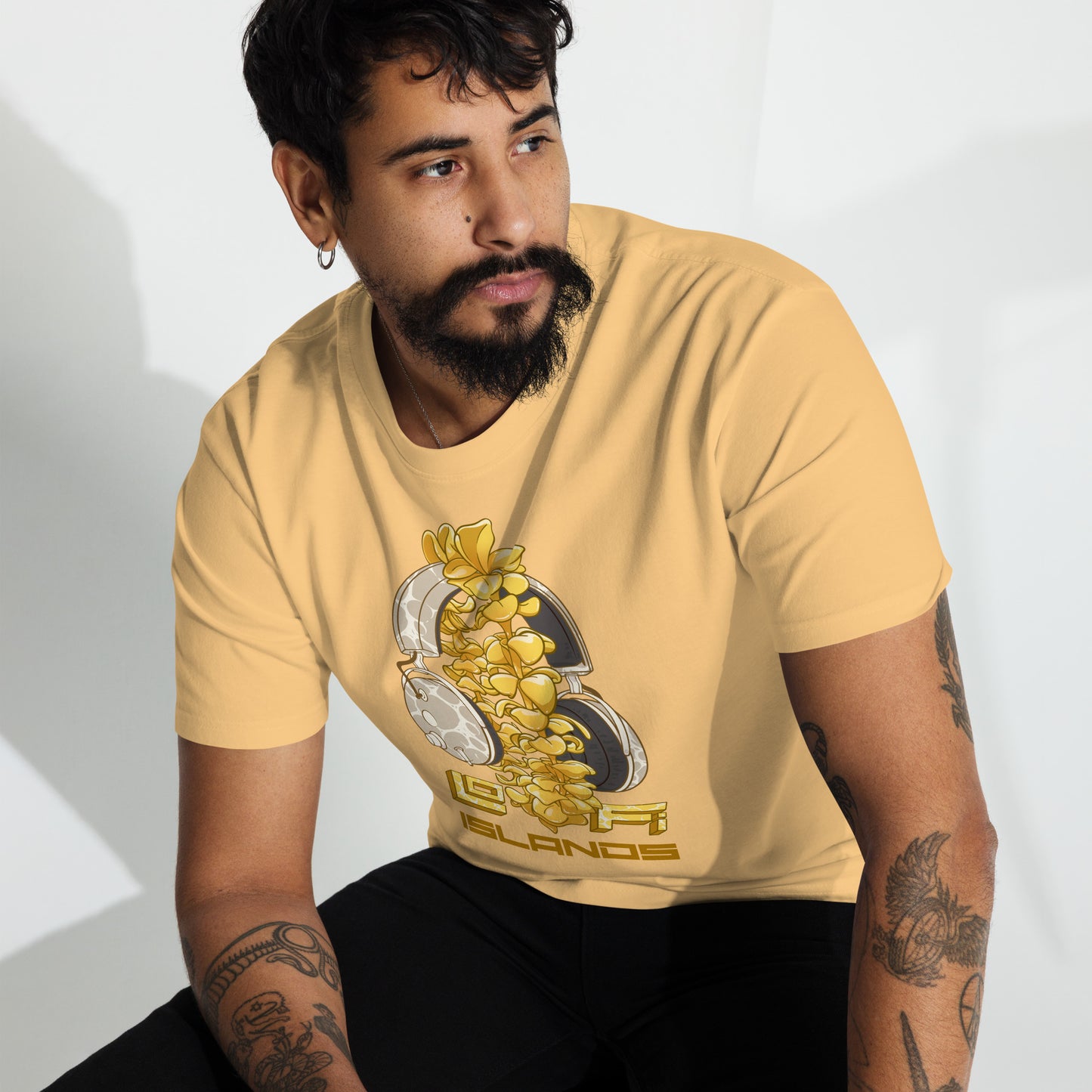 Gold Lei Headphones Men’s Premium Heavyweight Tee